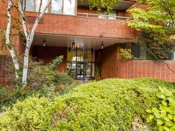 77 Adams St Unit 610, Quincy, MA 02169