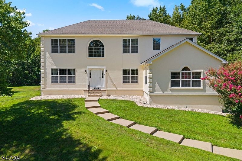 1st image of 1744 Old Trenton Rd