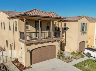 27601 Camellia Dr, Santa Clarita, CA 91350