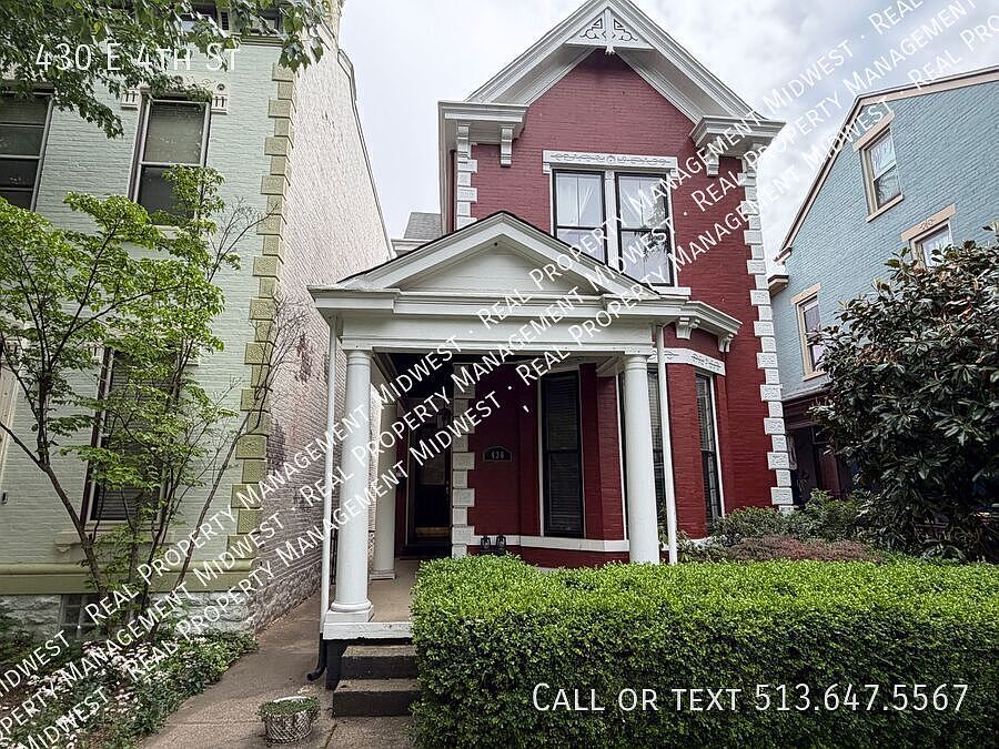1st image of 430 E 4th St
