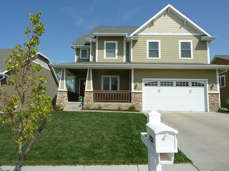 1st image of 8430 Pinehill Ln