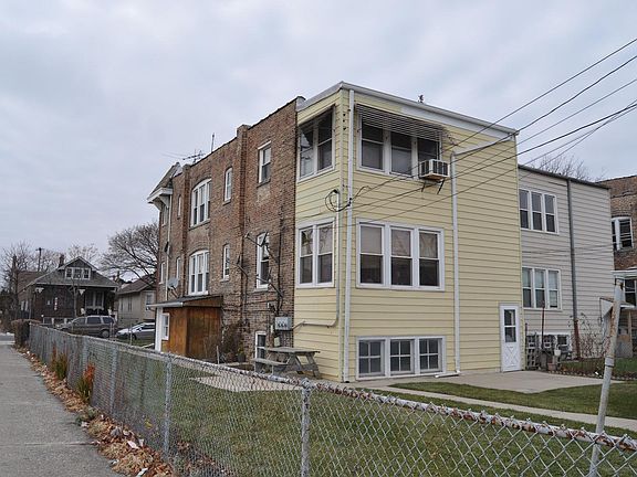 3rd image of 2119 S 57th Ave