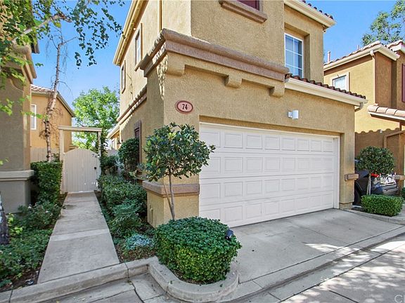 2nd image of 74 Calle De Los Ninos