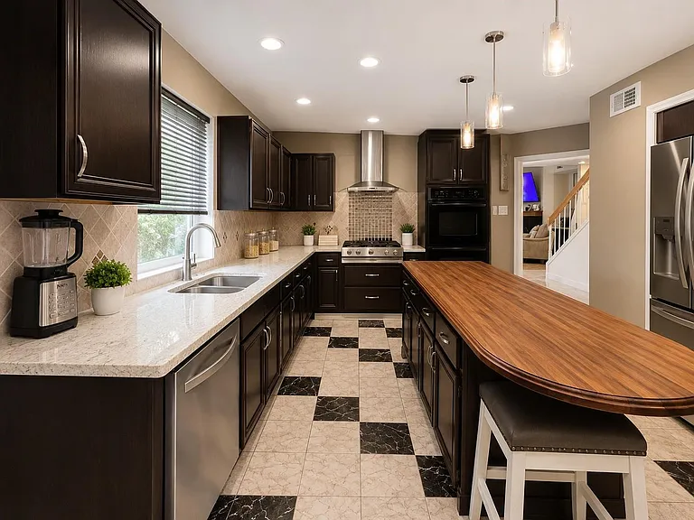 3115 Ashford Bend Dr — Photo 8