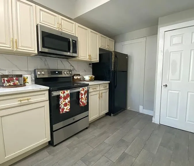 3947 Haverford Ave #B — Photo 1
