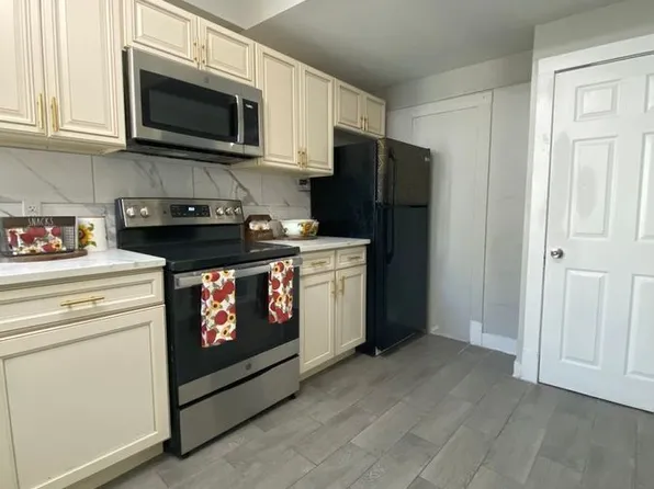 3947 Haverford Ave #B, Philadelphia, PA 19104