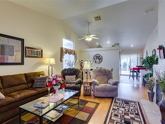 4th image of 2304 Avery Dr