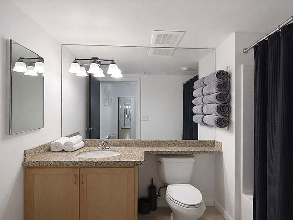 5th image of 450 J St Unit 4161