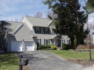 5 Winding Hollow Dr, Oak Ridge, NJ 07438