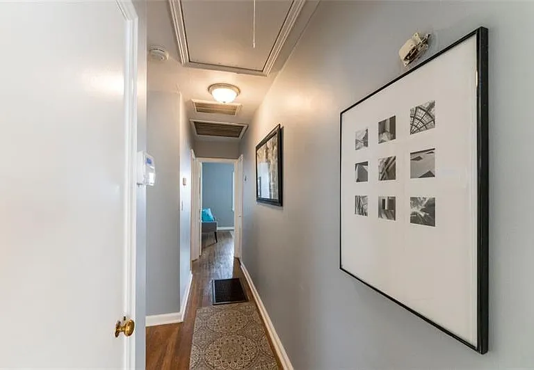 547 Westmeath Dr SW — Photo 9