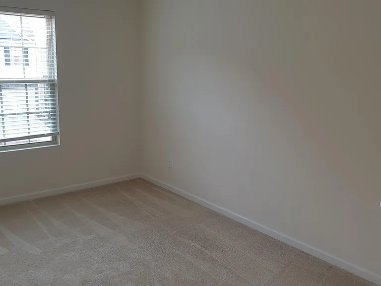 417 Irving Way — Photo 7