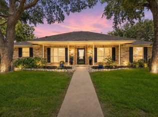1100 Yorkshire Dr, Carrollton, TX 75007