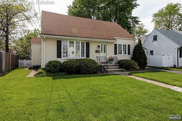 2nd image of 3-56 31st St #1X