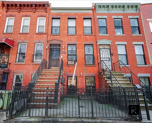 Rented by R New York | media 1