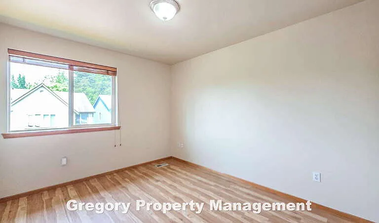 1219 187th St SE — Photo 29