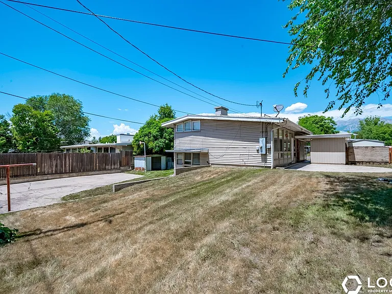 1180 E 560 N — Photo 3