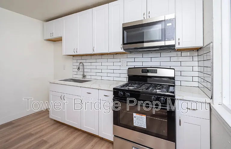 1718 Grand Ave — Photo 6