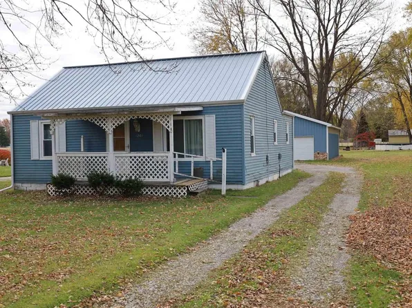 1261 Houlihan Rd, Saginaw, MI 48601