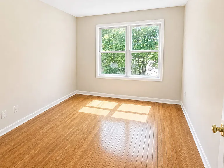 7106 5th Ave #2 — Photo 3