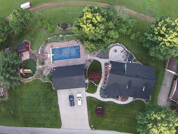 5th image of 1332 Halsey Ave