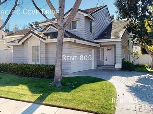 562 Pacific Cove Dr, Port Hueneme, CA 93041