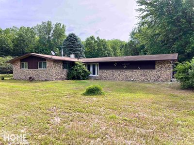 4949 S Iva Rd, Merrill, MI, 48637