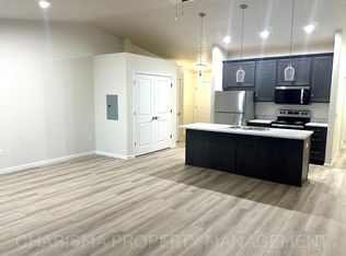 32nd Street Condominiums, Sioux Falls, SD 57106