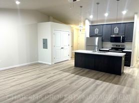 32nd Street Condominiums