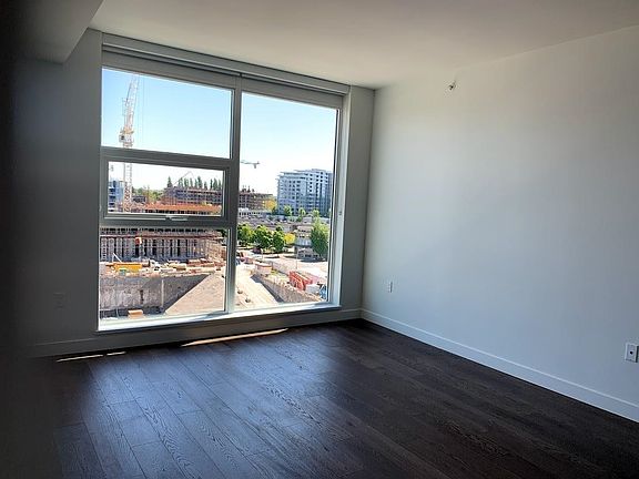 3rd image of 3331 No 3 Rd #903