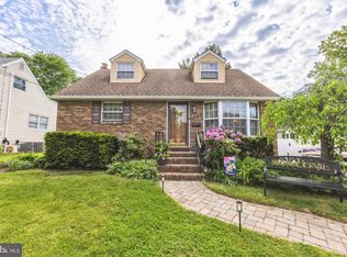 329 Warren Ave, Bellmawr, NJ 08031