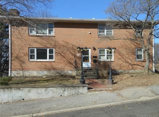 157 Hodge Ave, Ansonia, CT 06401