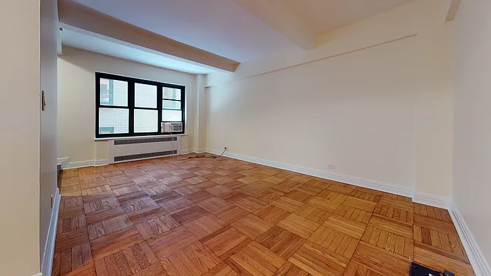 Rented by Bond New York | media 12