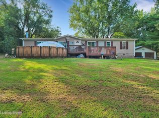 435 Thompson Ln S, Vine Grove, KY 40175