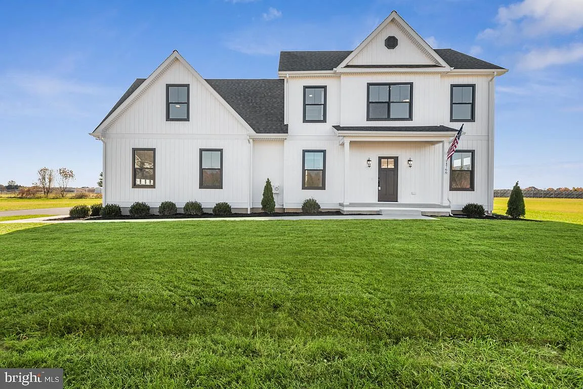 24762 Tribbett Cir photo 1