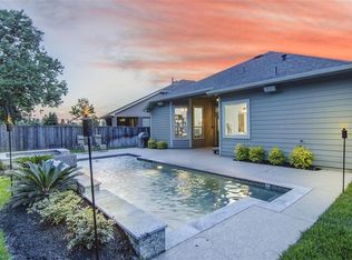 94 S Sawbridge Cir, Spring, TX 77389