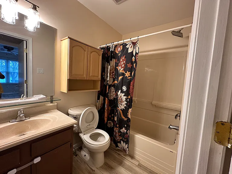 2 Churchill Cir — Photo 50