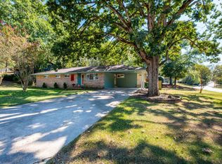 420 Del Rio Dr, Little Rock, AR 72205