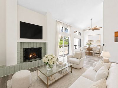 1947 Swallow Ln, Carlsbad, CA, 92009