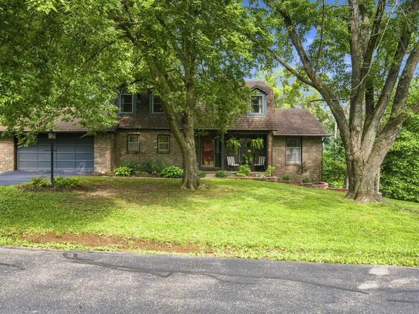 3060 S Maple Bluff Dr, Columbia, MO 65203