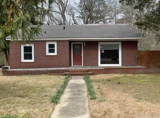 206 W Vine St, White Hall, AR 72150