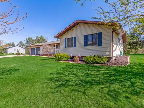 6834 Dickinson Dr NW, Bemidji, MN 56601