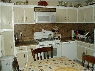 4th image of 64 Skylark Dr