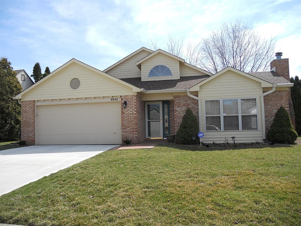 1st image of 6841 Cherry Blossom East Dr
