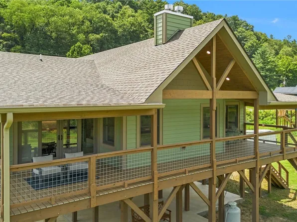 7121 Railroad Grade Road, Todd, NC 28684
