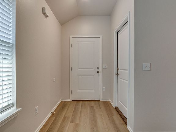 3rd image of 3704 Franks Way