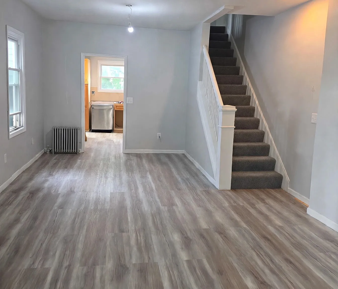 2 bed, 800 sqft, $1,150 — Photo 1