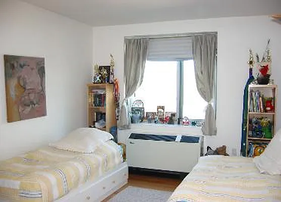 Rented by Corcoran | media 10