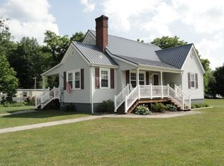 186 Slemp Creek Rd, Sugar Grove, VA 24375