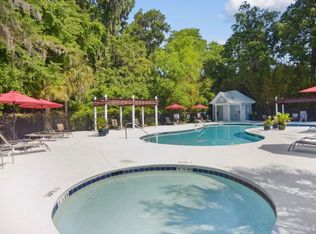 100 Kensington Blvd APT 817, Bluffton, SC 29910