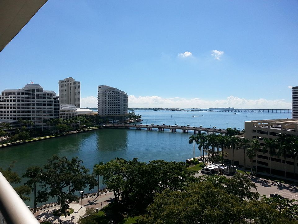 1st image of 495 Brickell Ave APT 1009